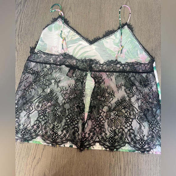 VICTORIA SECRET - Pajama Set - Picture 6 of 9